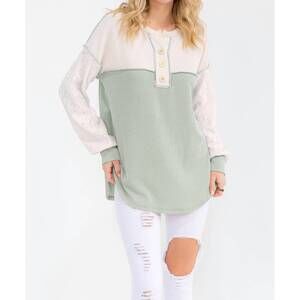 NEW 7TH RAY two tone rib knit henley top in sage green